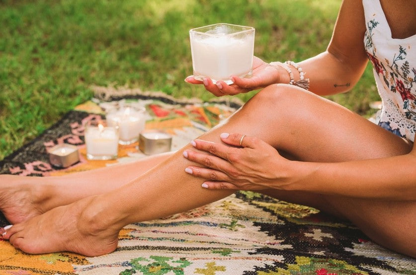 Luxurious Massage Oil Candle - Moroccan Teakwood